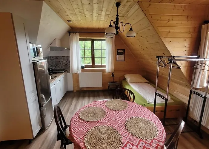 Drapula - - Na Wyłączność Z Widokiem Na Góry I Aneksem Kuchennym